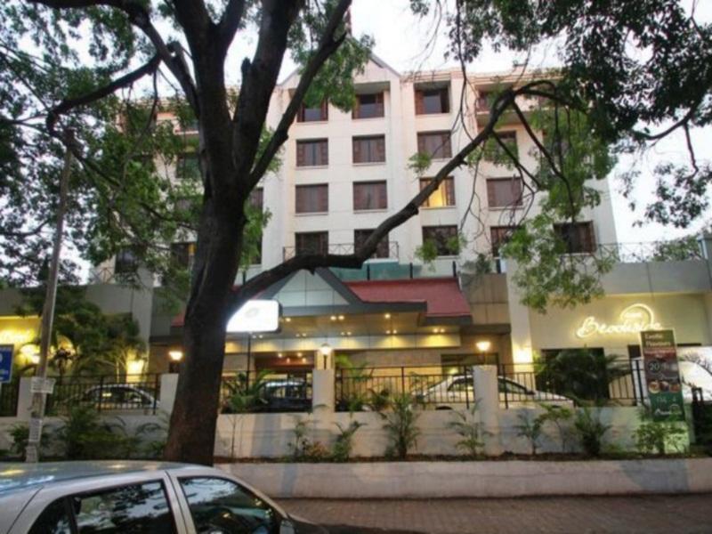 布鲁克塞德酒店 浦那 外观 照片