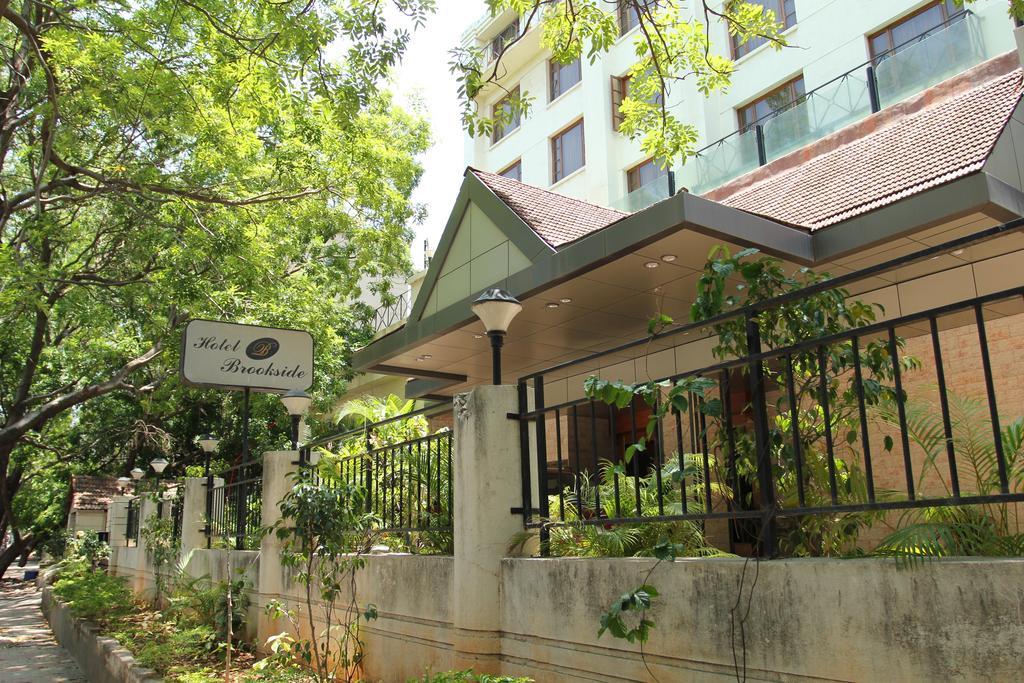 布鲁克塞德酒店 浦那 外观 照片